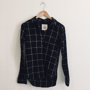 So Perfect Shirt Black Long Sleeve Button Down